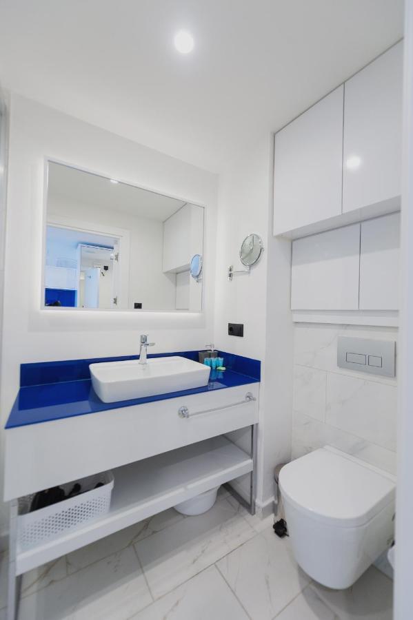 Aparthotel ~ Orbi City ~ 巴统 外观 照片